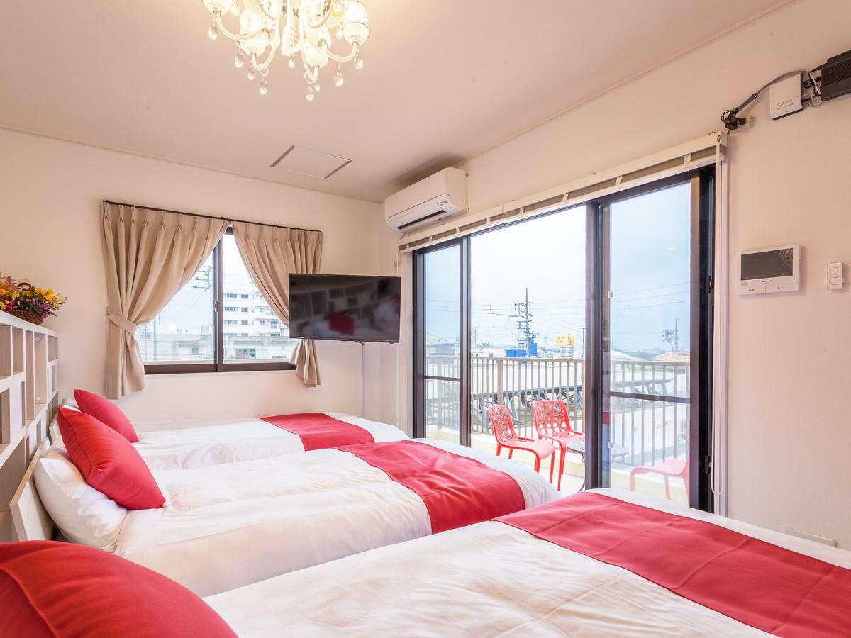 Kariyushi Condominium Resort Yomitan Ryukyu Tabikan In Zampamisaki Extérieur photo